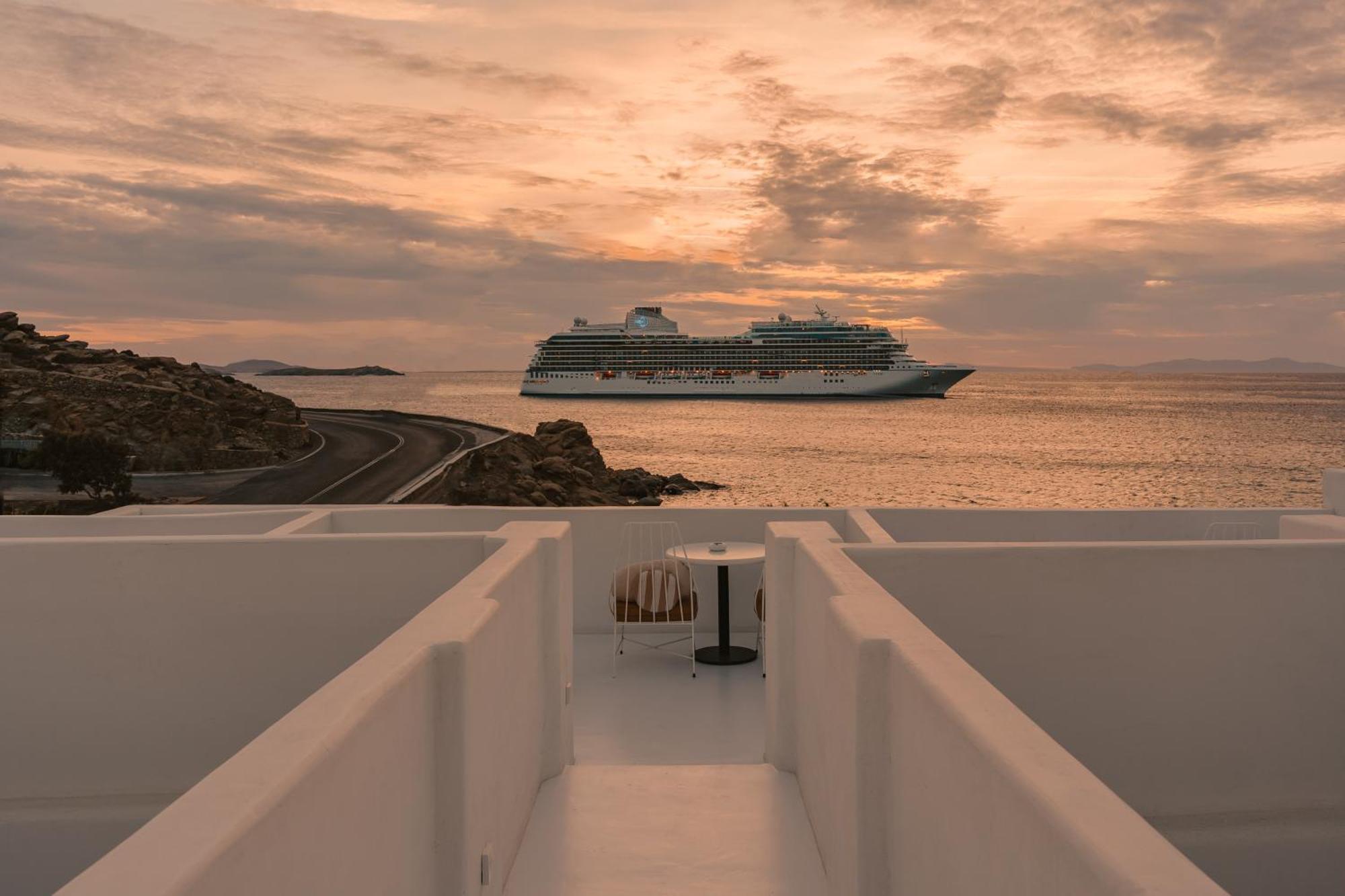 Croco Mykonos Hotell Tourlos Eksteriør bilde